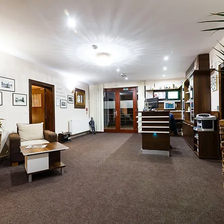 Grand Senica, Garni Hotel Senica