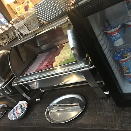 Grand Senica, Garni Hotel Senica