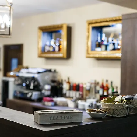 Grand Senica, Garni Hotel