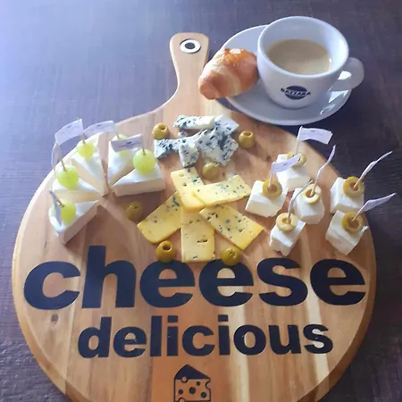 Grand Senica, Garni Senica